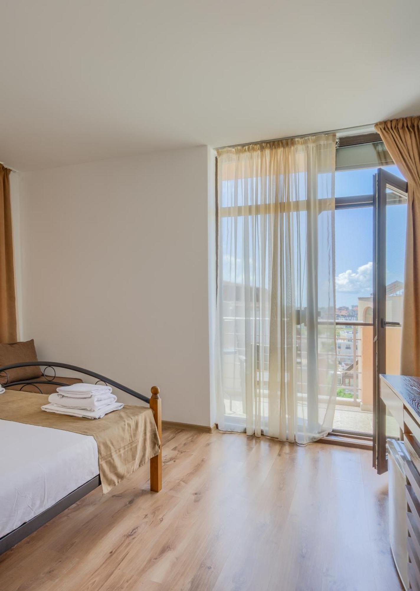 Hotel Odyssey סוזופול מראה חיצוני תמונה